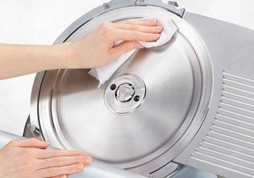 Cleaning Meat Slicer